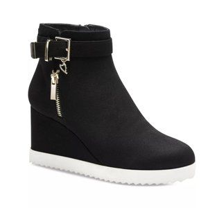 THALIA SODI Women's Zina Wedge Sneakers - Size 5M